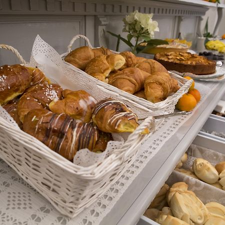 Hotel Accademia Bolonia Zewnętrze zdjęcie